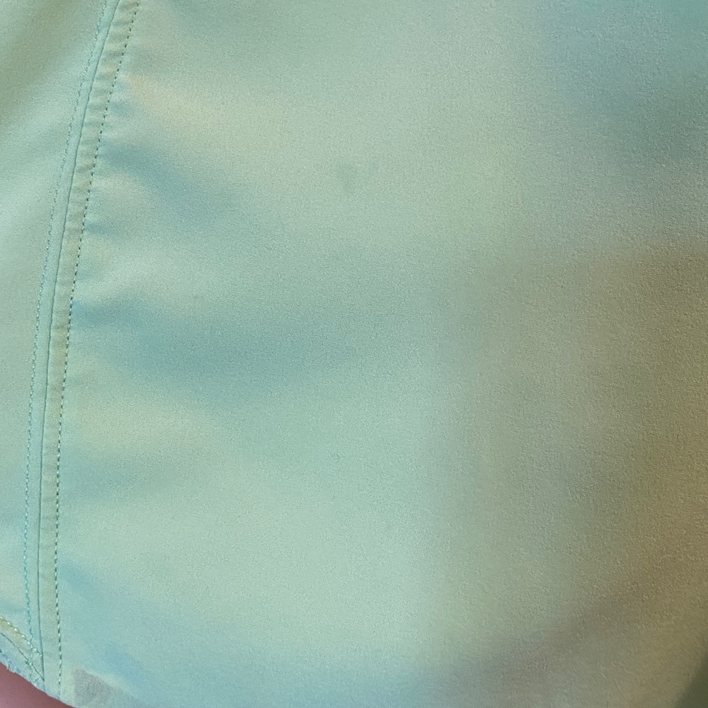 LULULEMON Hotty Hot Lined Running Short 4" Size 6 - Picture 10 of 12